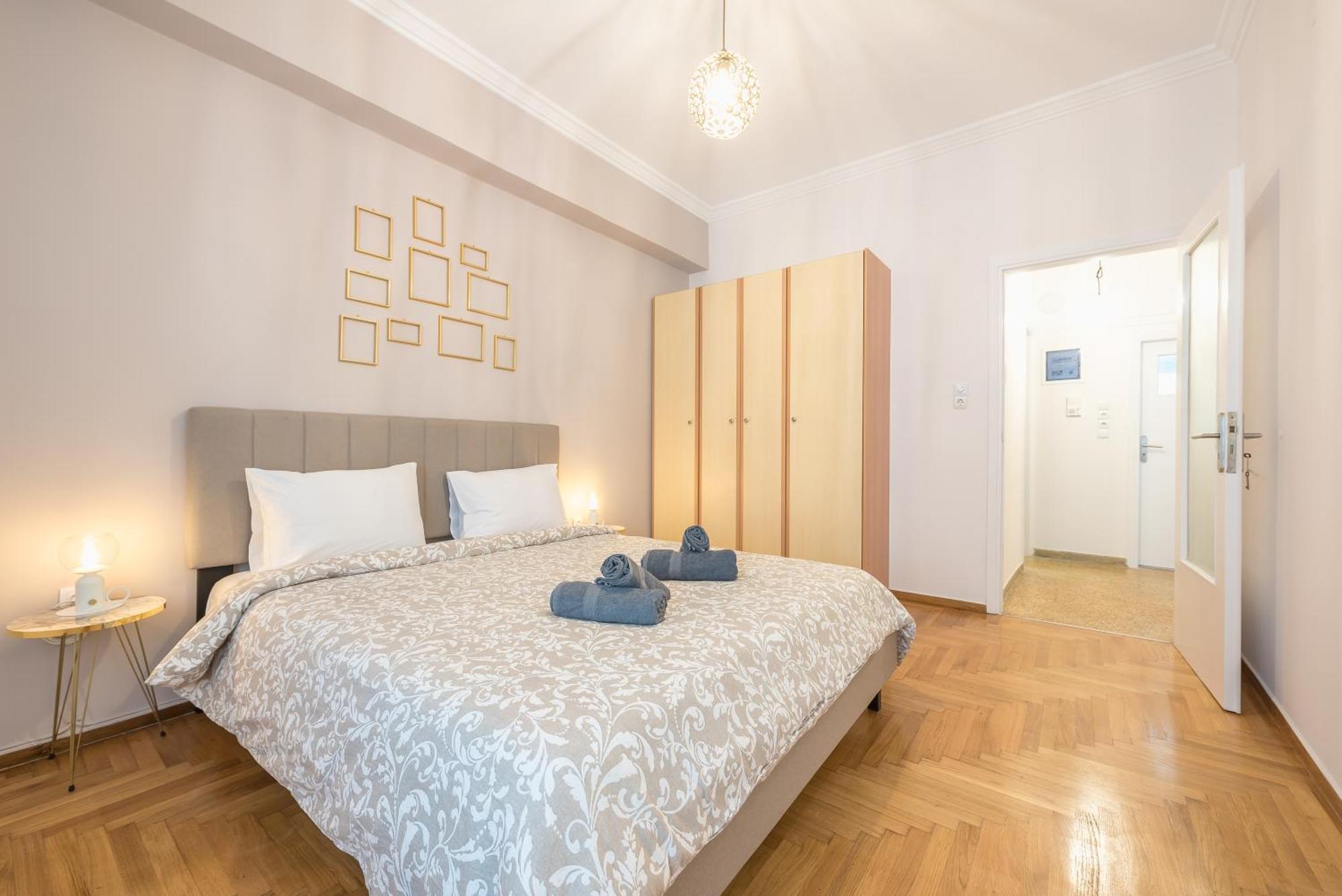 Golden Comfort By Greece Apartments Athén Kültér fotó